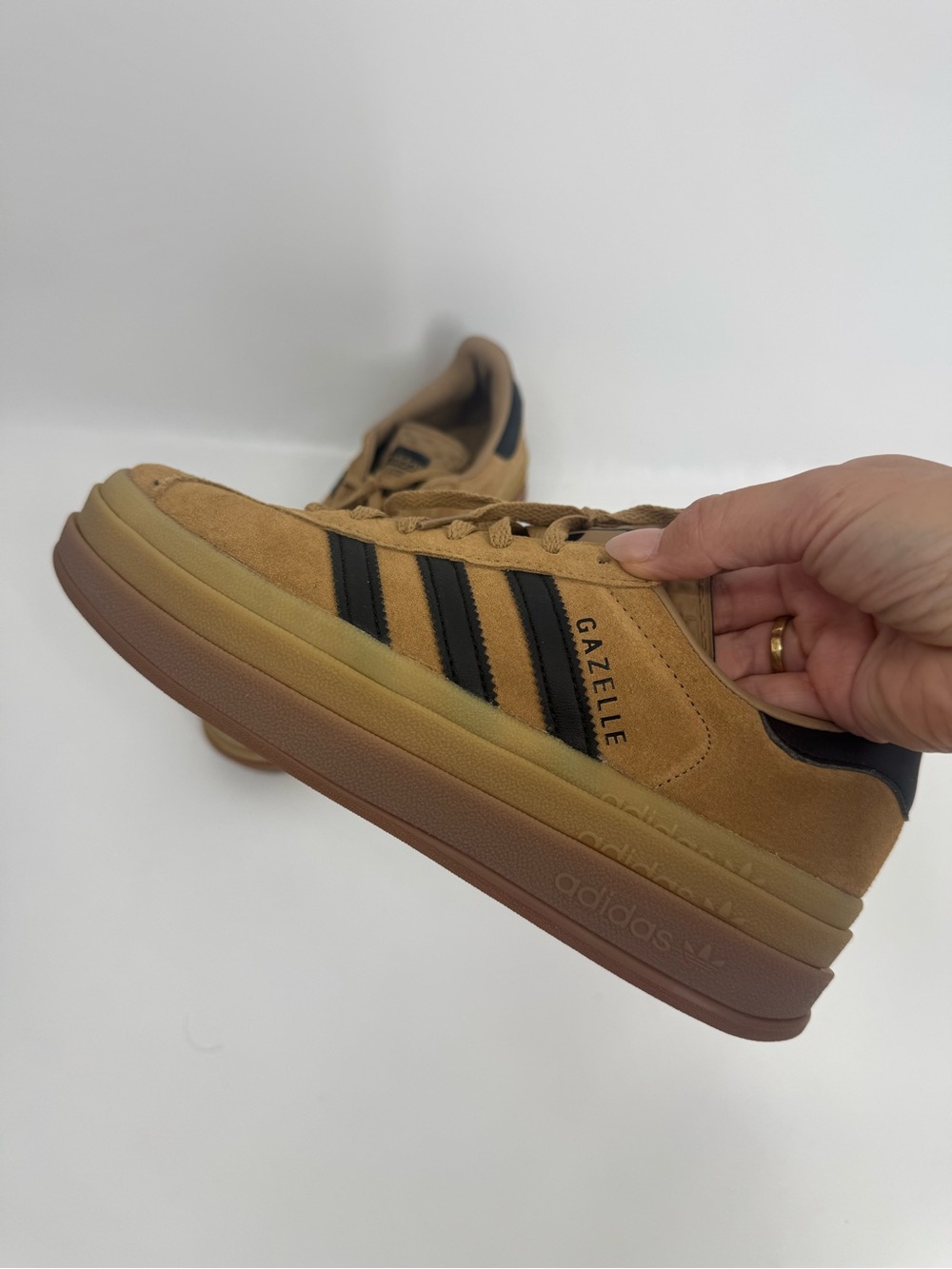 Adidas Originals Womens Gazelle Bold Sneakers Cardboard Core Black Gum Size 6.5 - Picture 4 of 11
